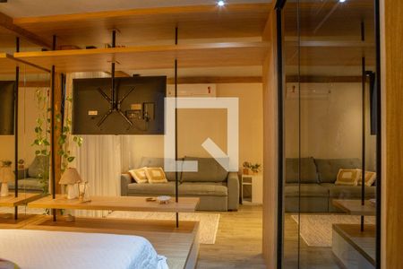 Sala e Quarto de apartamento à venda com 1 quarto, 48m² em Vila Pompéia, São Paulo