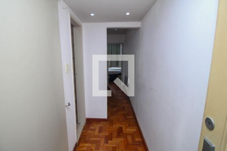 Corredor de Entrada de kitnet/studio para alugar com 1 quarto, 35m² em Centro, Rio de Janeiro