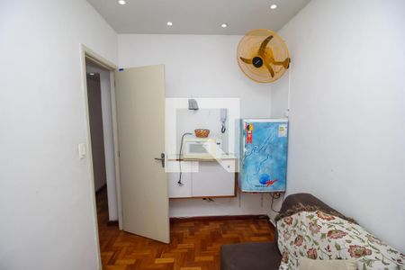 Sala de kitnet/studio para alugar com 1 quarto, 35m² em Centro, Rio de Janeiro