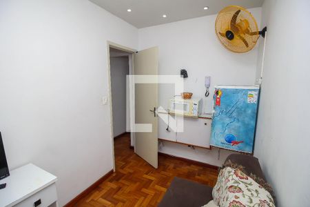 Sala de kitnet/studio para alugar com 1 quarto, 35m² em Centro, Rio de Janeiro