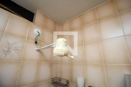 Studio para alugar com 35m², 1 quarto e sem vaga Studio para alugar com 35m², 1 quarto e sem vagaChuveiro