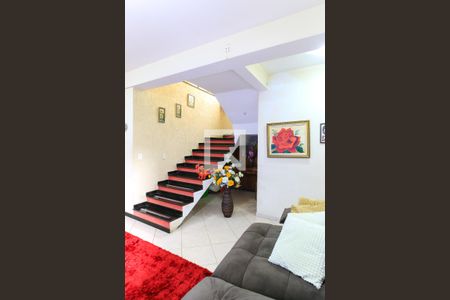 Sala de casa para alugar com 2 quartos, 225m² em Loteamento Villa Branca, Jacareí