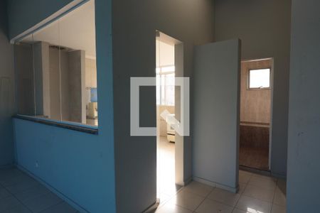 Cozinha de apartamento à venda com 2 quartos, 200m² em Jardim Guarulhos, Guarulhos