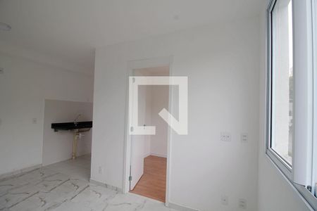 Sala  de apartamento à venda com 2 quartos, 36m² em Paraisópolis, São Paulo