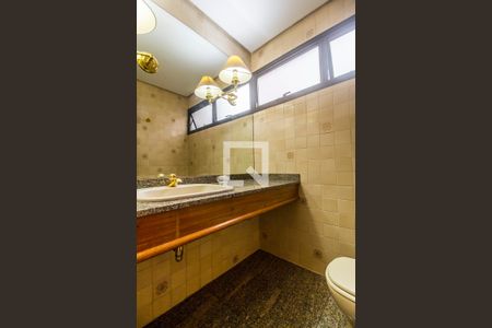 Apartamento à venda com 395m², 2 quartos e 3 vagasLavabo