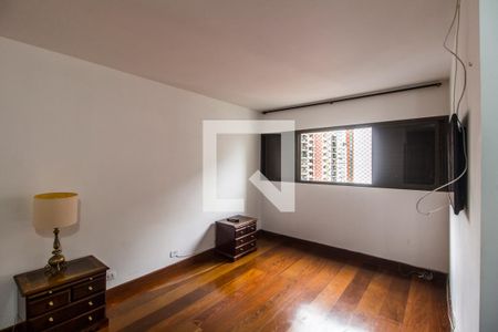 Apartamento à venda com 395m², 2 quartos e 3 vagasSuíte master