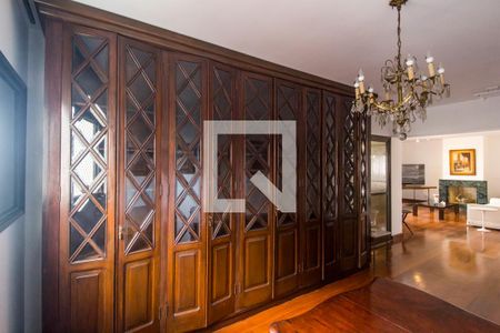 Apartamento à venda com 395m², 2 quartos e 3 vagasSala