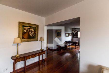 Apartamento à venda com 395m², 2 quartos e 3 vagasSala