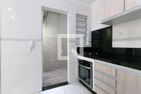 Casa de condomínio à venda com 91m², 2 quartos e 1 vaga Casa de condomínio à venda com 91m², 2 quartos e 1 vagaCozinha - Armários