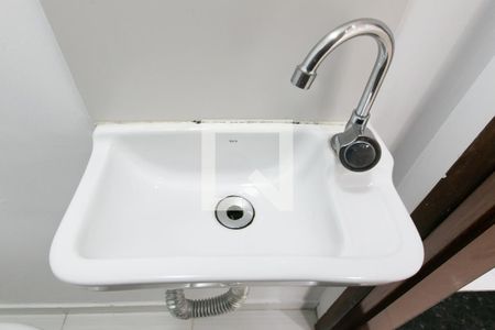 Detalhe - Lavabo  de casa de condomínio à venda com 2 quartos, 91m² em Vila Carmosina, São Paulo