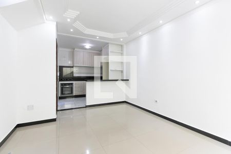 Sala de casa de condomínio à venda com 2 quartos, 91m² em Vila Carmosina, São Paulo