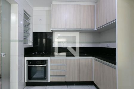 Casa de condomínio à venda com 91m², 2 quartos e 1 vaga Casa de condomínio à venda com 91m², 2 quartos e 1 vagaCozinha - Armários