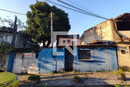 Casa à venda com 480m², 4 quartos e 3 vagasFachada