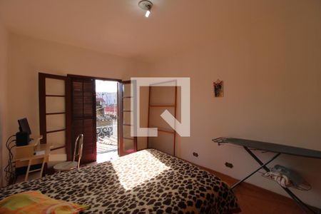 Casa à venda com 200m², 3 quartos e 2 vagasSuíte