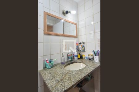 Apartamento à venda com 56m², 2 quartos e 1 vagaBanheiro 