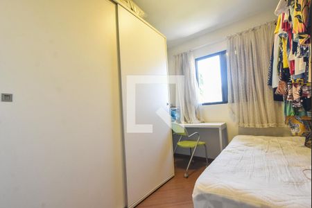 Apartamento à venda com 56m², 2 quartos e 1 vagaQuarto 02