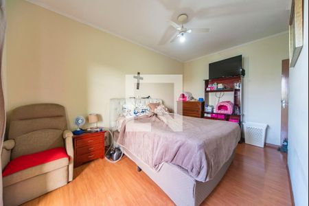 Casa à venda com 470m², 8 quartos e 7 vagasQuarto 3