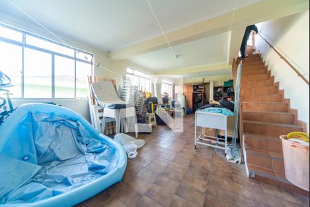 Casa à venda com 470m², 8 quartos e 7 vagasSalão