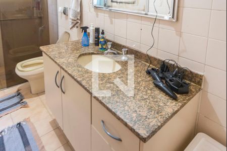 Casa à venda com 470m², 8 quartos e 7 vagasBanheiro Social