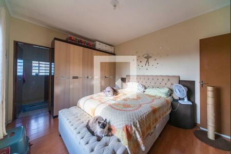Quarto 1 de casa à venda com 8 quartos, 470m² em Vila Valparaiso, Santo André