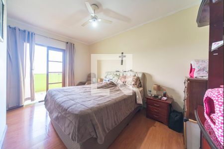 Casa à venda com 470m², 8 quartos e 7 vagasQuarto 3