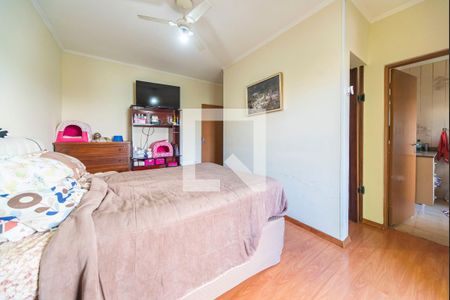 Casa à venda com 470m², 8 quartos e 7 vagasQuarto 3