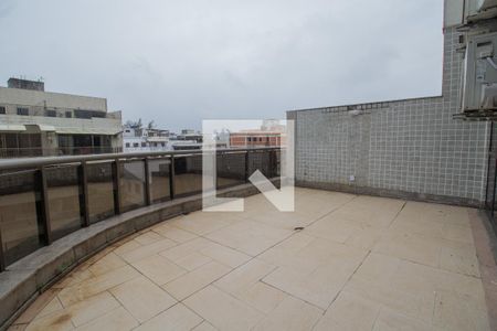 Apartamento para alugar com 410m², 5 quartos e 3 vagasVaranda da suíte 01