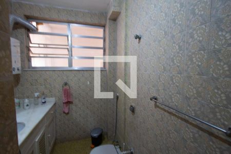 Apartamento à venda com 110m², 3 quartos e sem vagaBanheiro