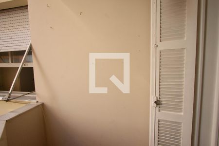 Apartamento à venda com 110m², 3 quartos e sem vagaVaranda