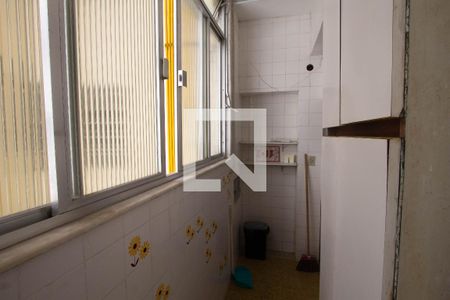 Apartamento à venda com 110m², 3 quartos e sem vagaÁrea de Serviço