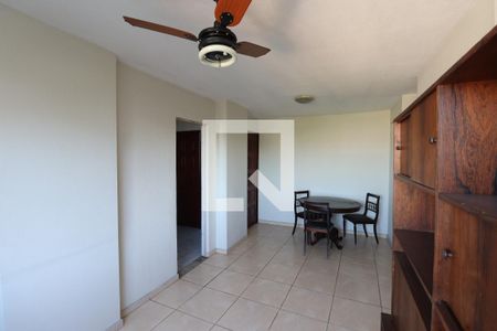 Sala de apartamento para alugar com 2 quartos, 54m² em Porto Novo, São Gonçalo