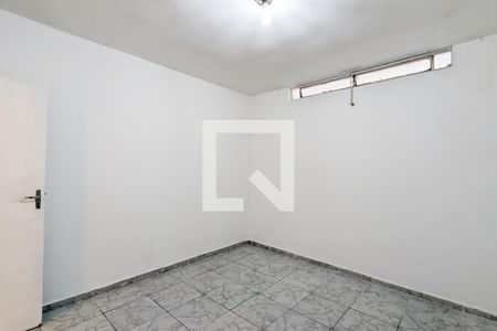 Quarto 2 de casa para alugar com 2 quartos, 60m² em Alves Dias, São Bernardo do Campo