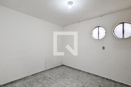 Quarto 1 de casa para alugar com 2 quartos, 60m² em Alves Dias, São Bernardo do Campo