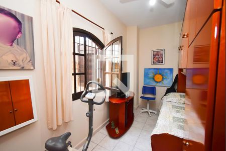 Casa à venda com 242m², 3 quartos e 1 vaga Casa à venda com 242m², 3 quartos e 1 vagaQuarto 2