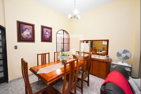 Sala de casa à venda com 3 quartos, 242m² em Vila Guilherme, São Paulo