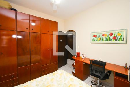 Casa à venda com 242m², 3 quartos e 1 vaga Casa à venda com 242m², 3 quartos e 1 vagaQuarto 1