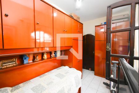 Casa à venda com 242m², 3 quartos e 1 vaga Casa à venda com 242m², 3 quartos e 1 vagaQuarto 2