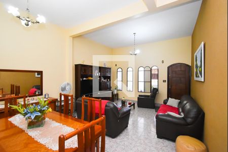 Sala de casa à venda com 3 quartos, 242m² em Vila Guilherme, São Paulo