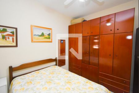 Casa à venda com 242m², 3 quartos e 1 vaga Casa à venda com 242m², 3 quartos e 1 vagaQuarto 1