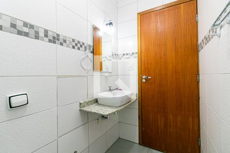 Casa à venda com 150m², 3 quartos e 2 vagasBanheiro