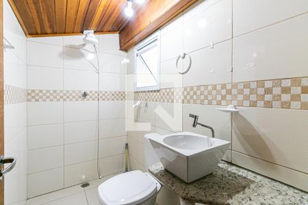 Casa à venda com 150m², 3 quartos e 2 vagasSótão - Banheiro da Suíte