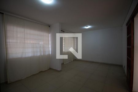 Sala  de casa à venda com 2 quartos, 80m² em Veleiros, São Paulo