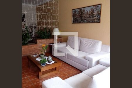 Casa à venda com 3 quartos, 200m² em Vila Alvinopolis, São Bernardo do Campo