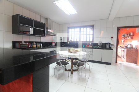 Cozinha de casa à venda com 6 quartos, 500m² em Trevo, Belo Horizonte