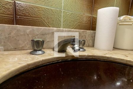 Apartamento à venda com 317m², 3 quartos e 2 vagas Apartamento à venda com 317m², 3 quartos e 2 vagasBanheiro da Suíte