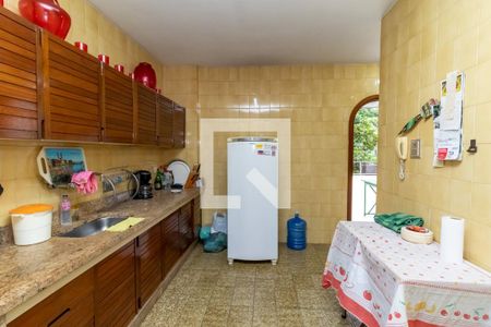 Apartamento à venda com 317m², 3 quartos e 2 vagas Apartamento à venda com 317m², 3 quartos e 2 vagasCozinha