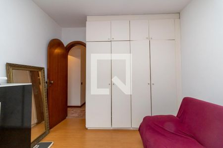 Apartamento à venda com 317m², 3 quartos e 2 vagas Apartamento à venda com 317m², 3 quartos e 2 vagasQuarto 2
