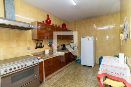 Apartamento à venda com 317m², 3 quartos e 2 vagas Apartamento à venda com 317m², 3 quartos e 2 vagasCozinha