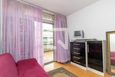 Apartamento à venda com 317m², 3 quartos e 2 vagas Apartamento à venda com 317m², 3 quartos e 2 vagasQuarto 2