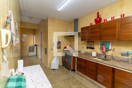 Apartamento à venda com 317m², 3 quartos e 2 vagas Apartamento à venda com 317m², 3 quartos e 2 vagasCozinha